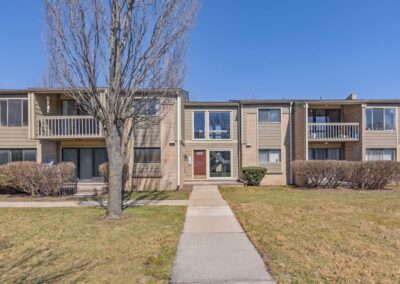 Legacy Place Apartments, Apartments for Rent in Southfield, MI